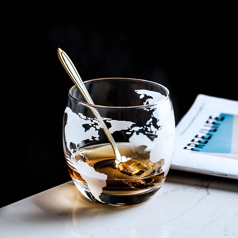 World Map Whisky Wine Glass  V - огляд і ціна Wine Beer World